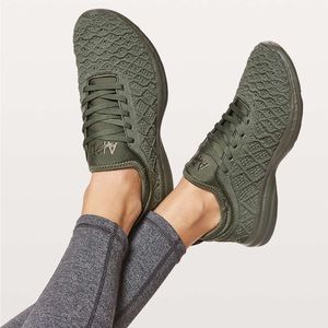 APL Techloom Phantom